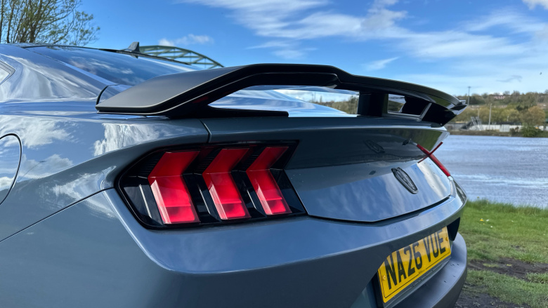 Ford Mustang 5.0 V8 Dark Horse 2dr Auto Petrol Coupe